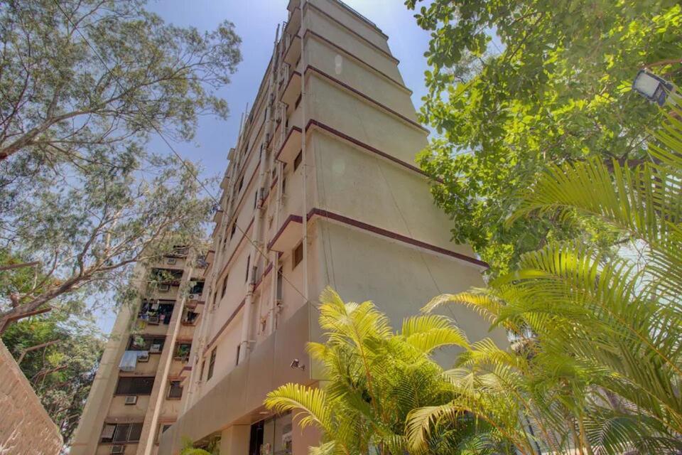 Hotel Galaxy Comforts Mumbai Bagian luar foto