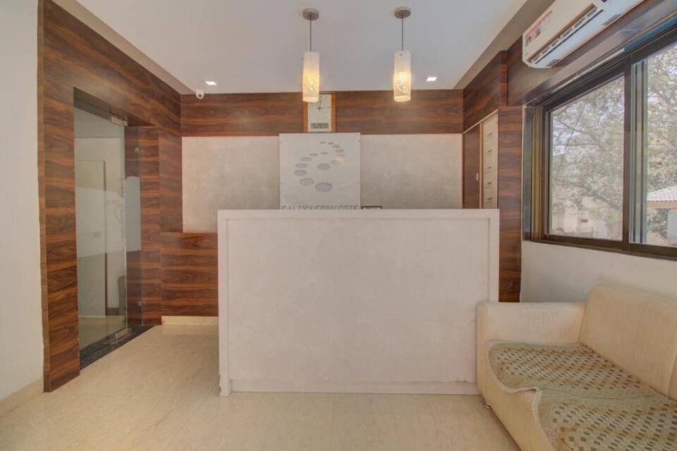 Hotel Galaxy Comforts Mumbai Bagian luar foto